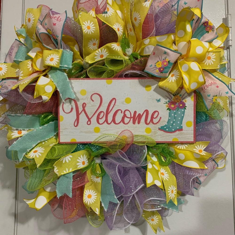 Vibrant Welcome Wreath with Polka Dot Ribbons